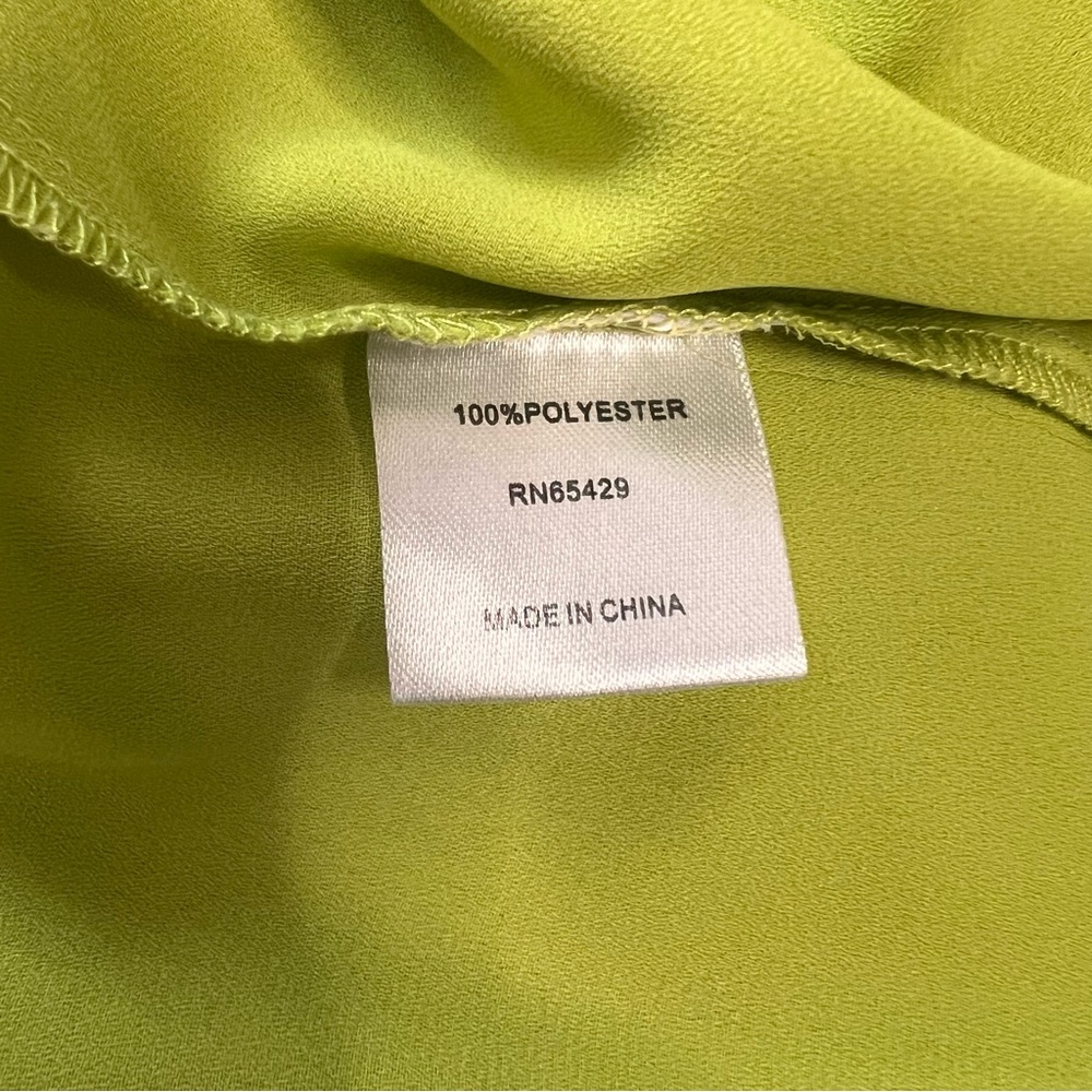 Luxe Moda Lime Green Ruffled Long-Sleeve Blouse. Size XL. - Picture 9 of 10